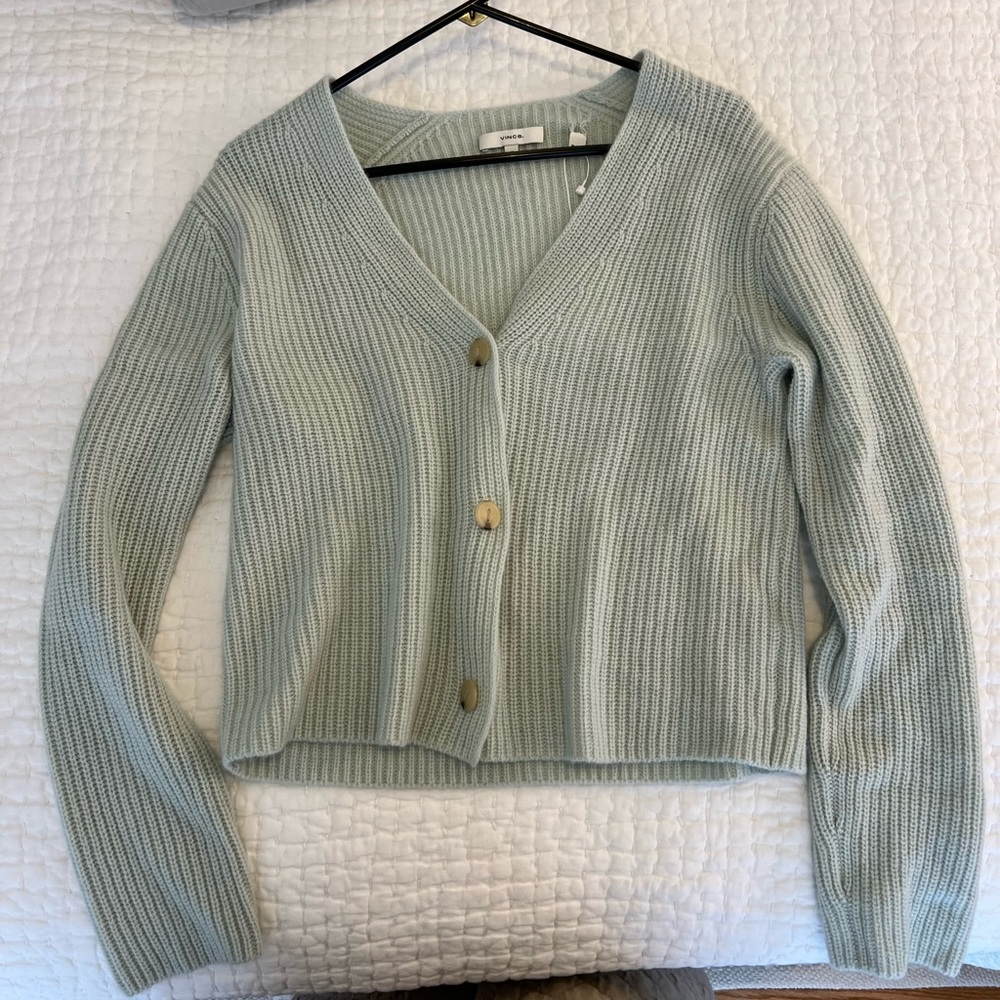 EUC Vince sea foam cardigan
